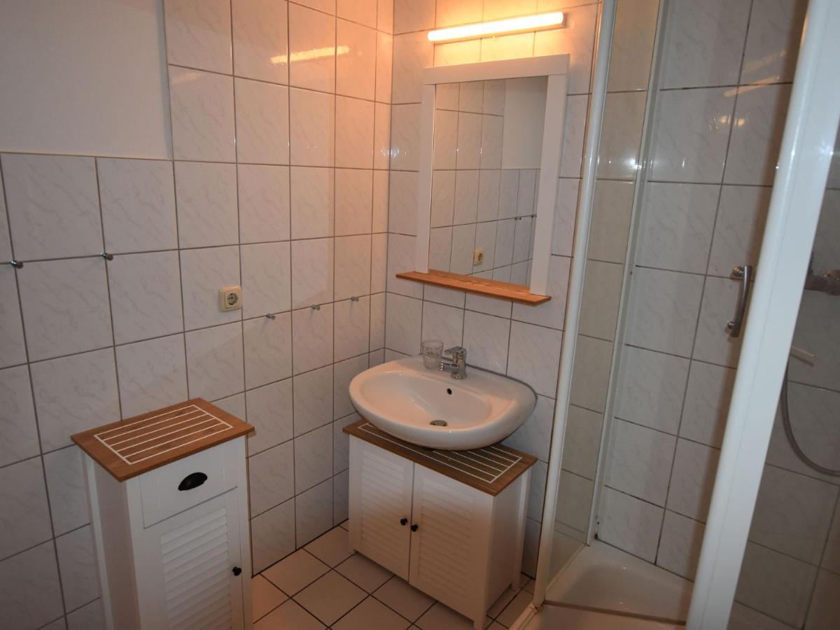 Apartment In Robertsdorf With Garden, Terrace, Barbecue Blowatz 部屋 写真